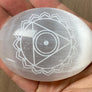 Selenite Palmstones Chakras
